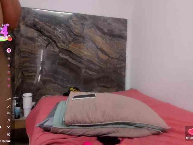 Wendy-Deiby webcam
