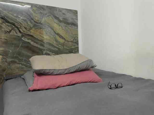 Wendy-Deiby webcam