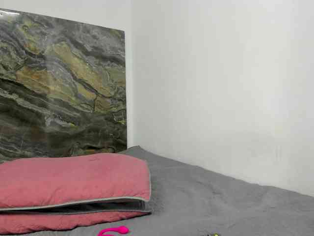 Wendy-Deiby webcam