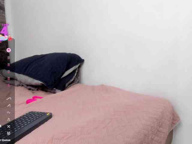 Wendy-Deiby webcam