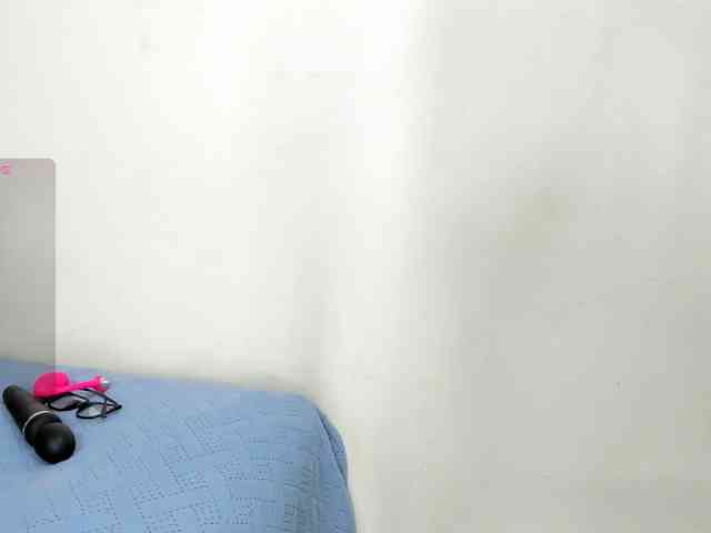 Wendy-Deiby webcam