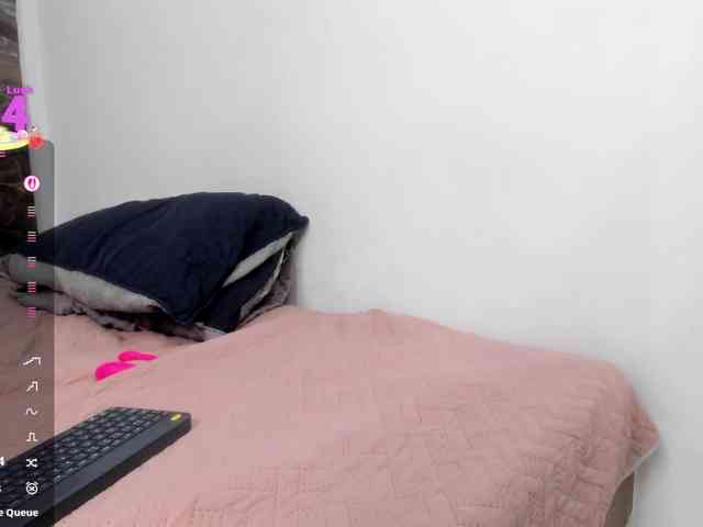 Wendy-Deiby webcam