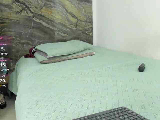 Wendy-Deiby webcam