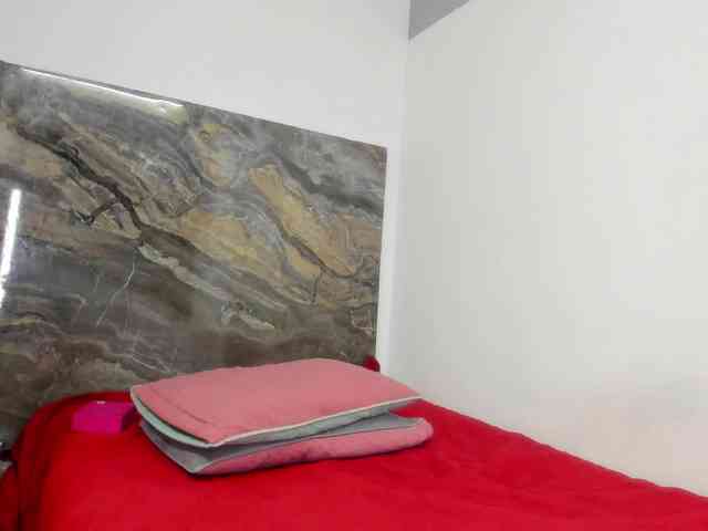 Wendy-Deiby webcam