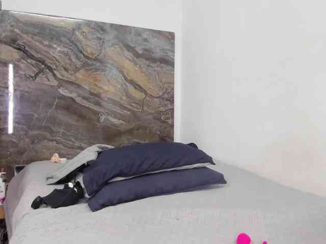 Wendy-Deiby webcam