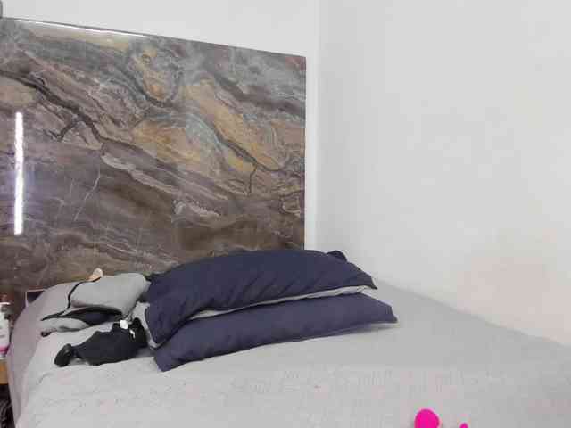Wendy-Deiby webcam