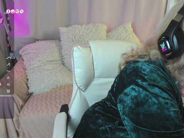 KaterinaDell live cam on BongaCams
