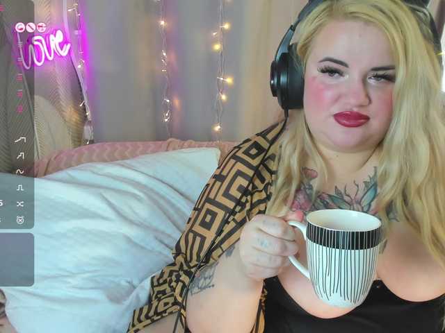 KaterinaDell live cam on BongaCams