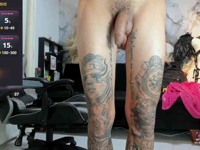 andy-dwels777