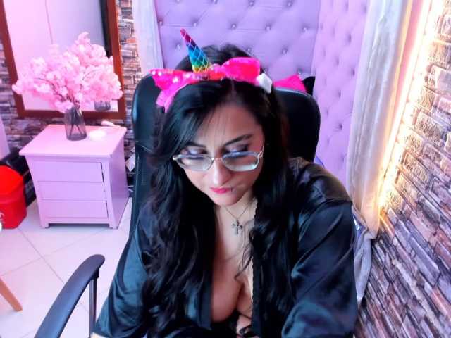 SophiHardd live cam on BongaCams