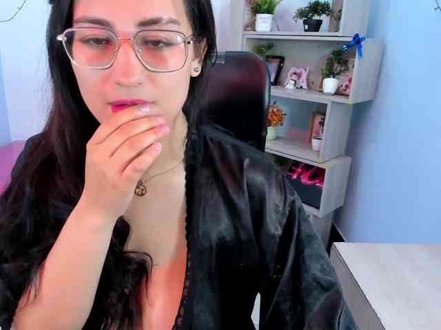 SophiHardd webcam