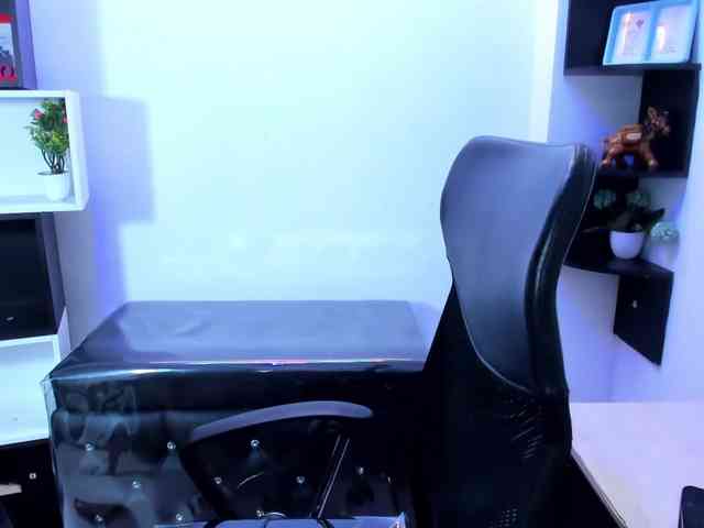 SophiHardd webcam