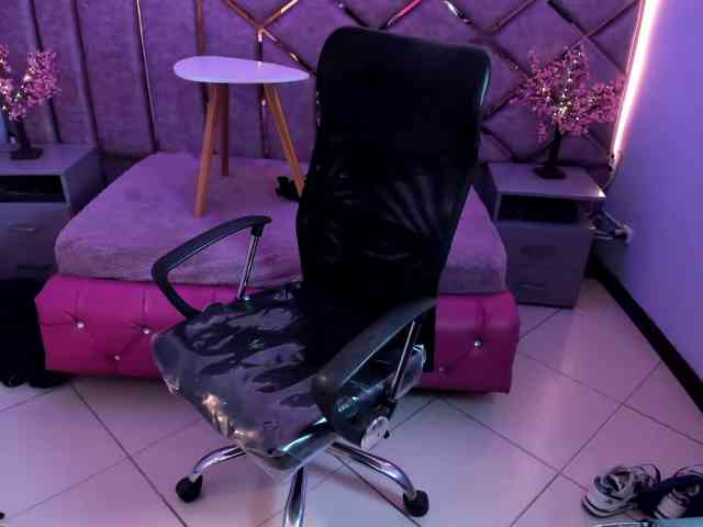 SophiHardd webcam