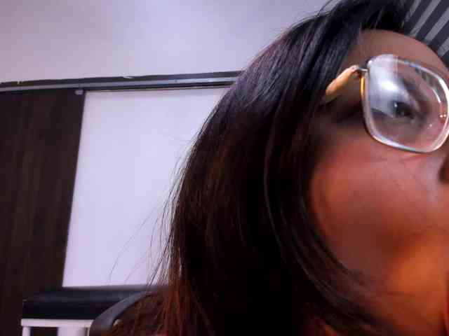SophiHardd webcam
