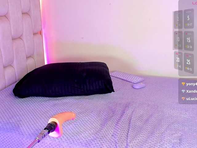 im-foxy011 live cam on BongaCams