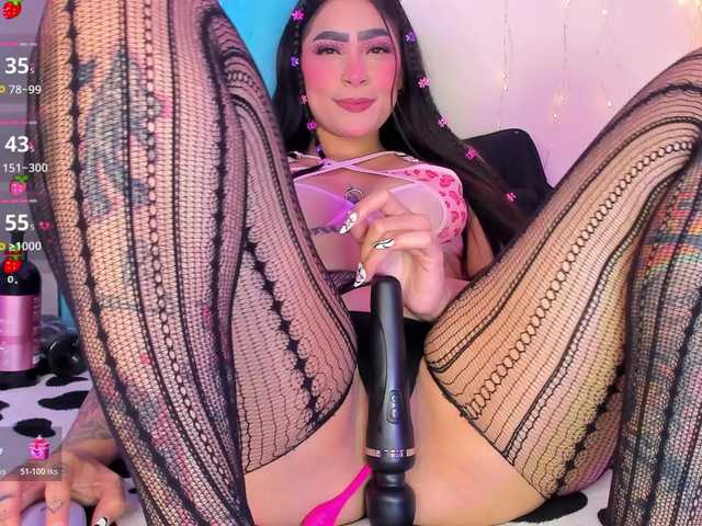 im-foxy011 live cam on BongaCams