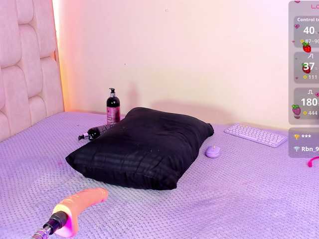 im-foxy011 live cam on BongaCams