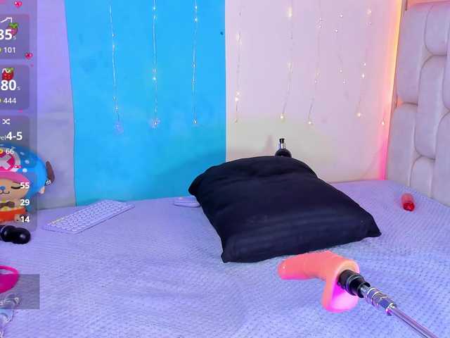 im-foxy011 live cam on BongaCams