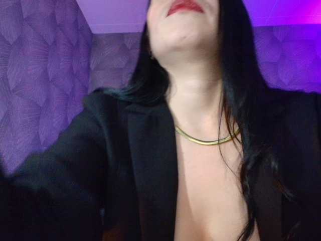 AnnaliOlsenX