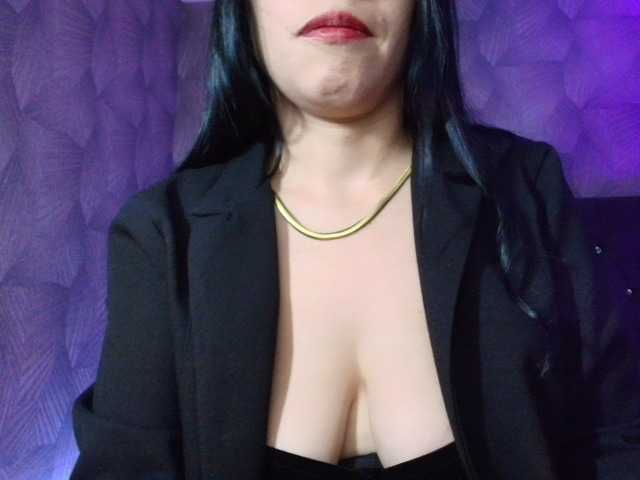 AnnaliOlsenX