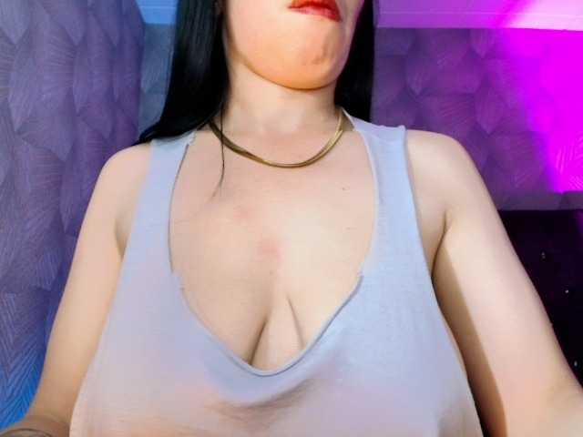 AnnaliOlsenX live cam on BongaCams