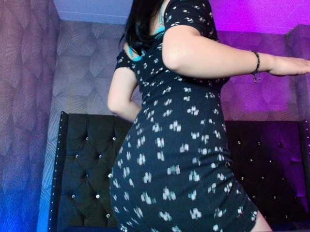 AnnaliOlsenX live cam on BongaCams