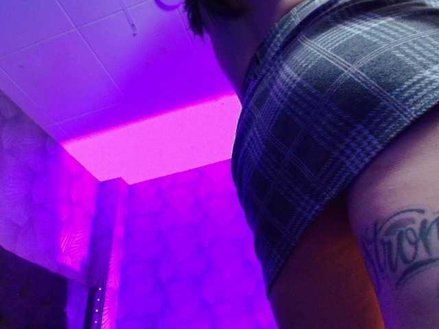 AnnaliOlsenX live cam on BongaCams