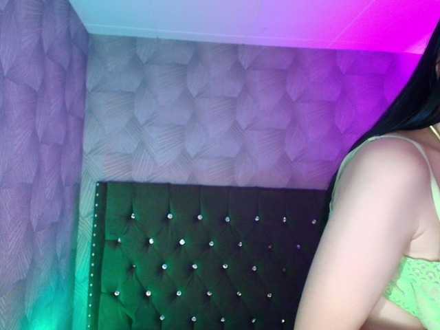 AnnaliOlsenX live cam on BongaCams