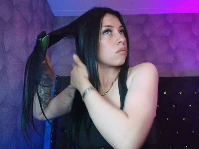 AnnaliOlsenX