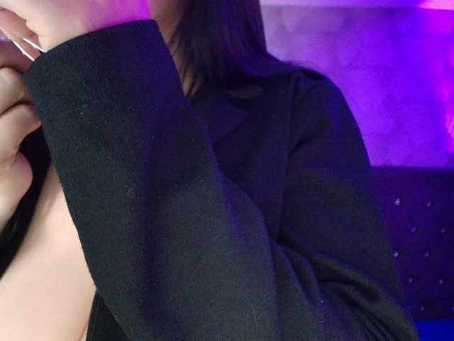 AnnaliOlsenX live cam on BongaCams