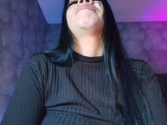 AnnaliOlsenX live cam on BongaCams