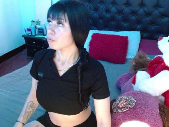 AnnaliOlsenX