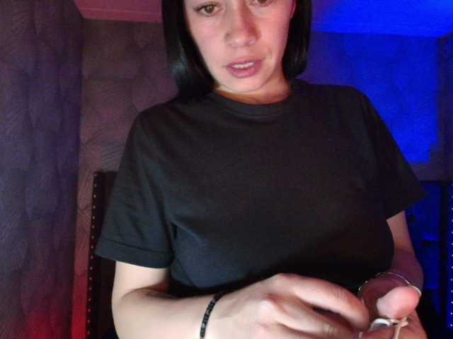 AnnaliOlsenX
