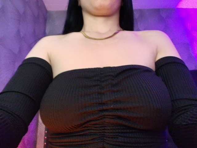 AnnaliOlsenX live cam on BongaCams