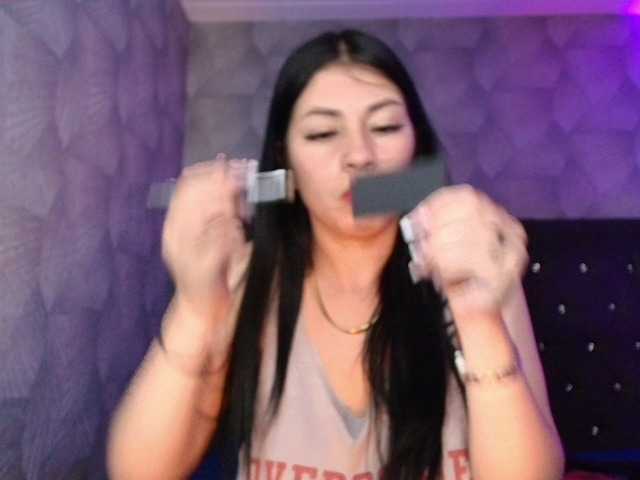 AnnaliOlsenX