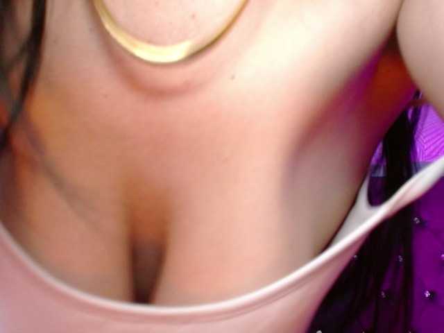 AnnaliOlsenX live webcam show
