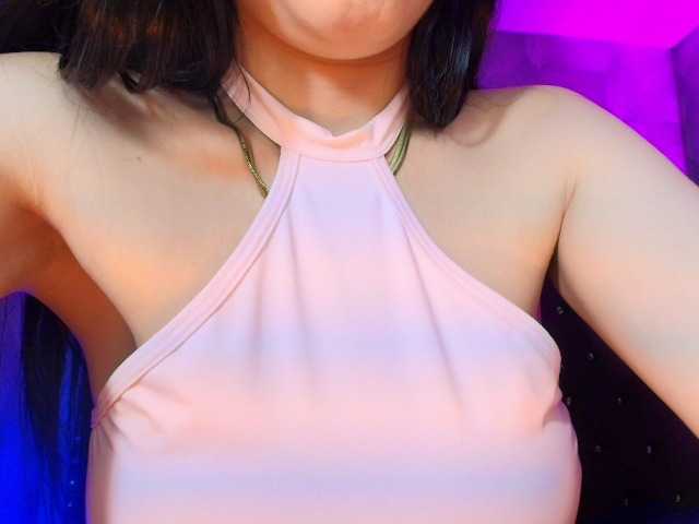 AnnaliOlsenX live cam on BongaCams