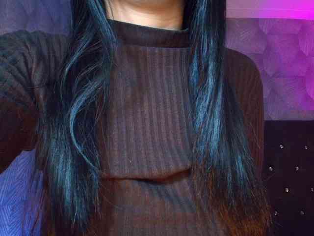 AnnaliOlsenX webcam