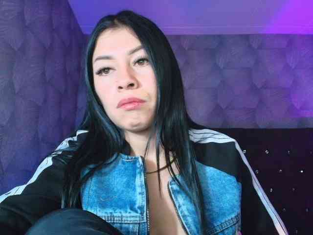 AnnaliOlsenX
