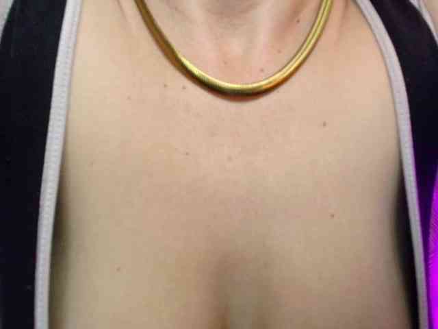 AnnaliOlsenX AnnaliOlsenX