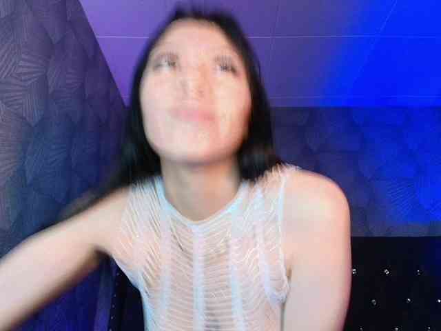 AnnaliOlsenX webcam