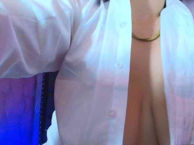 AnnaliOlsenX