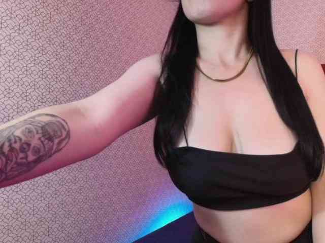 AnnaliOlsenX