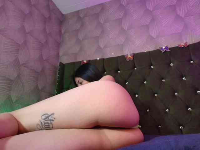 AnnaliOlsenX Live Webcam on BongaCams