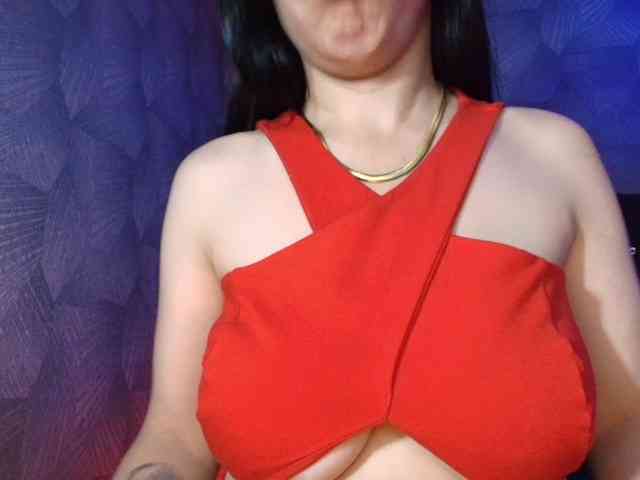 AnnaliOlsenX AnnaliOlsenX