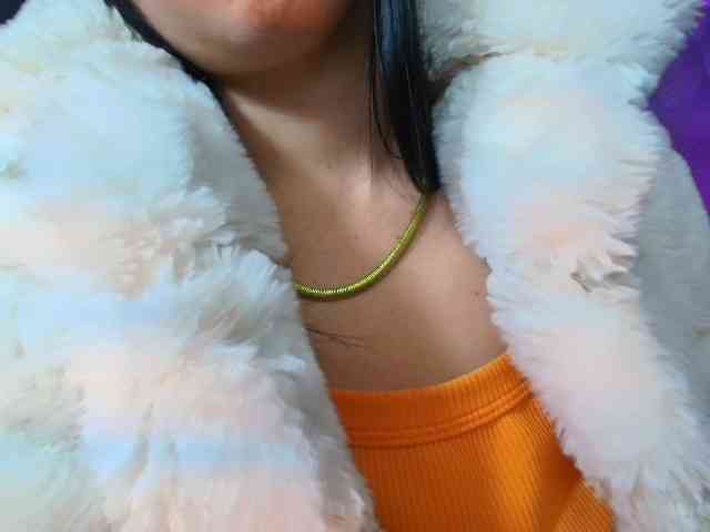 AnnaliOlsenX webcam