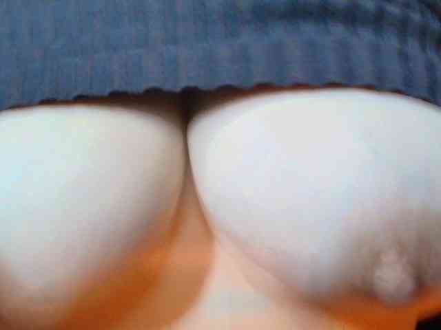 AnnaliOlsenX AnnaliOlsenX