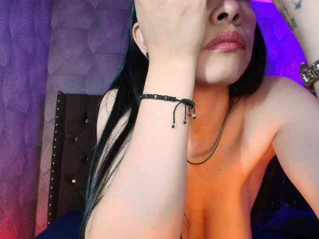 AnnaliOlsenX