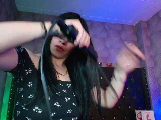 AnnaliOlsenX