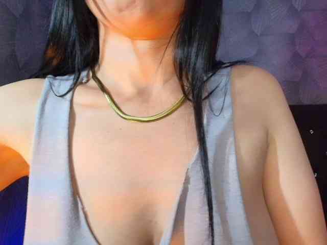 AnnaliOlsenX